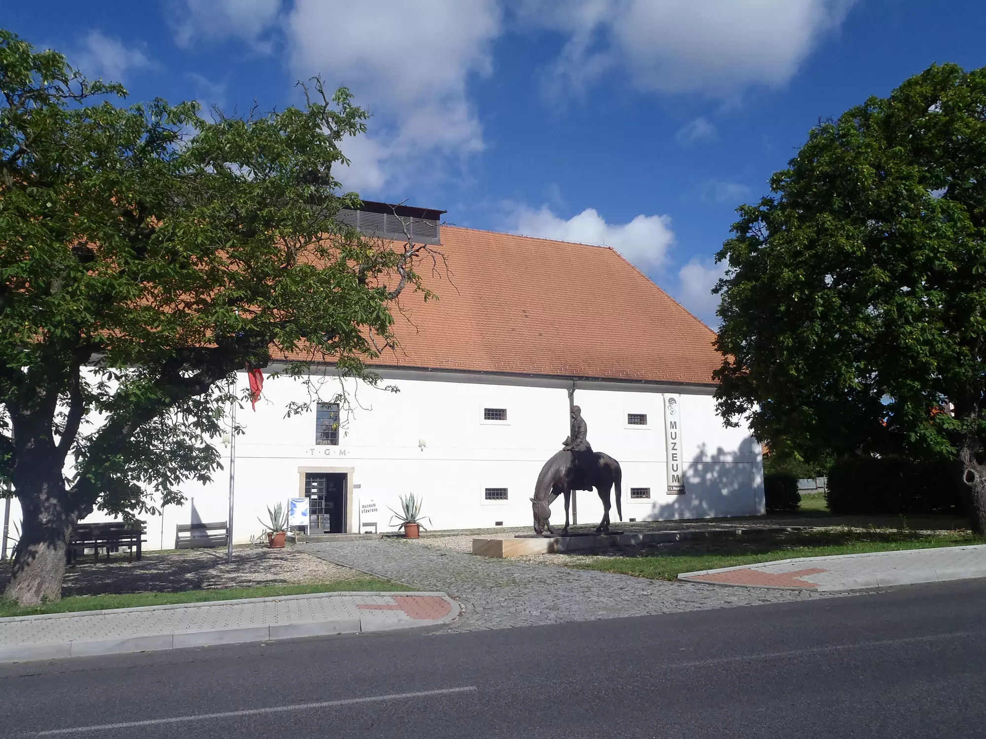 MuseumVLanech08.webp