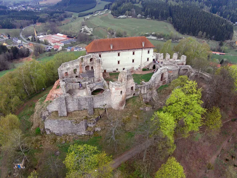Hrad Pecka