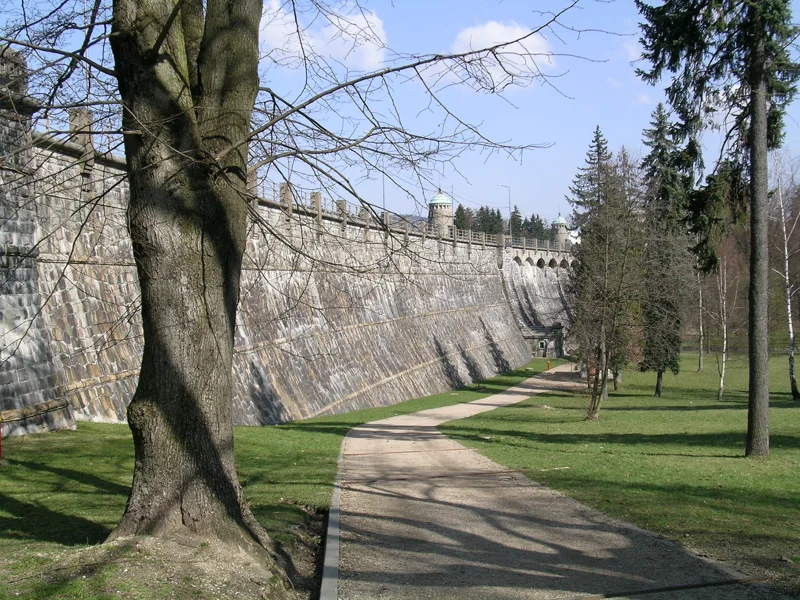 Přehrada Mšeno