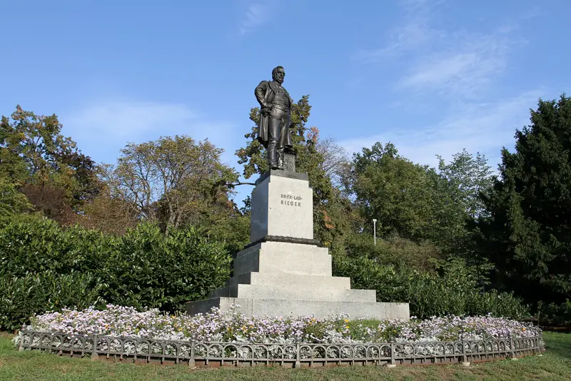 Riegrovy sady