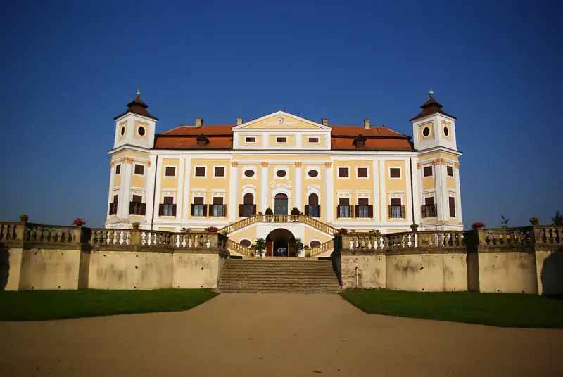 Zámek Milotice